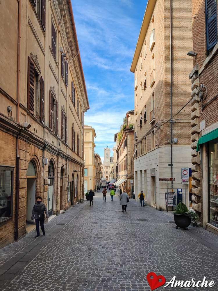 Osimo Nel Cuore Del Centro, Free Wi-Fi E Netflix 아파트 외부 사진